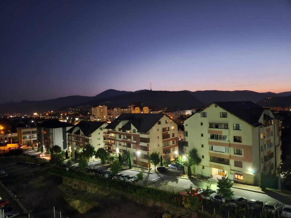 Tei Residence Piatra Neamt Exterior photo